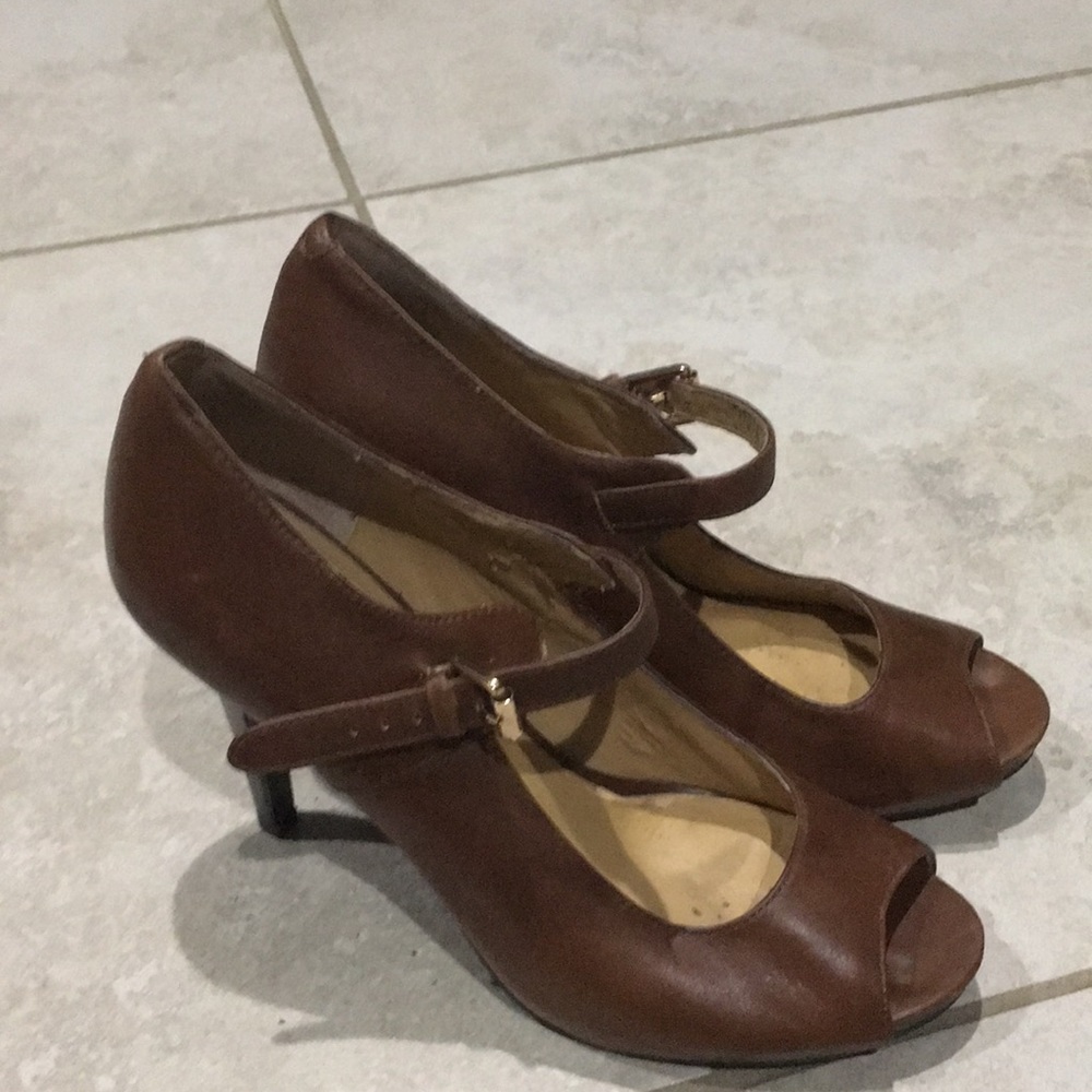 Nine West Brown Heels